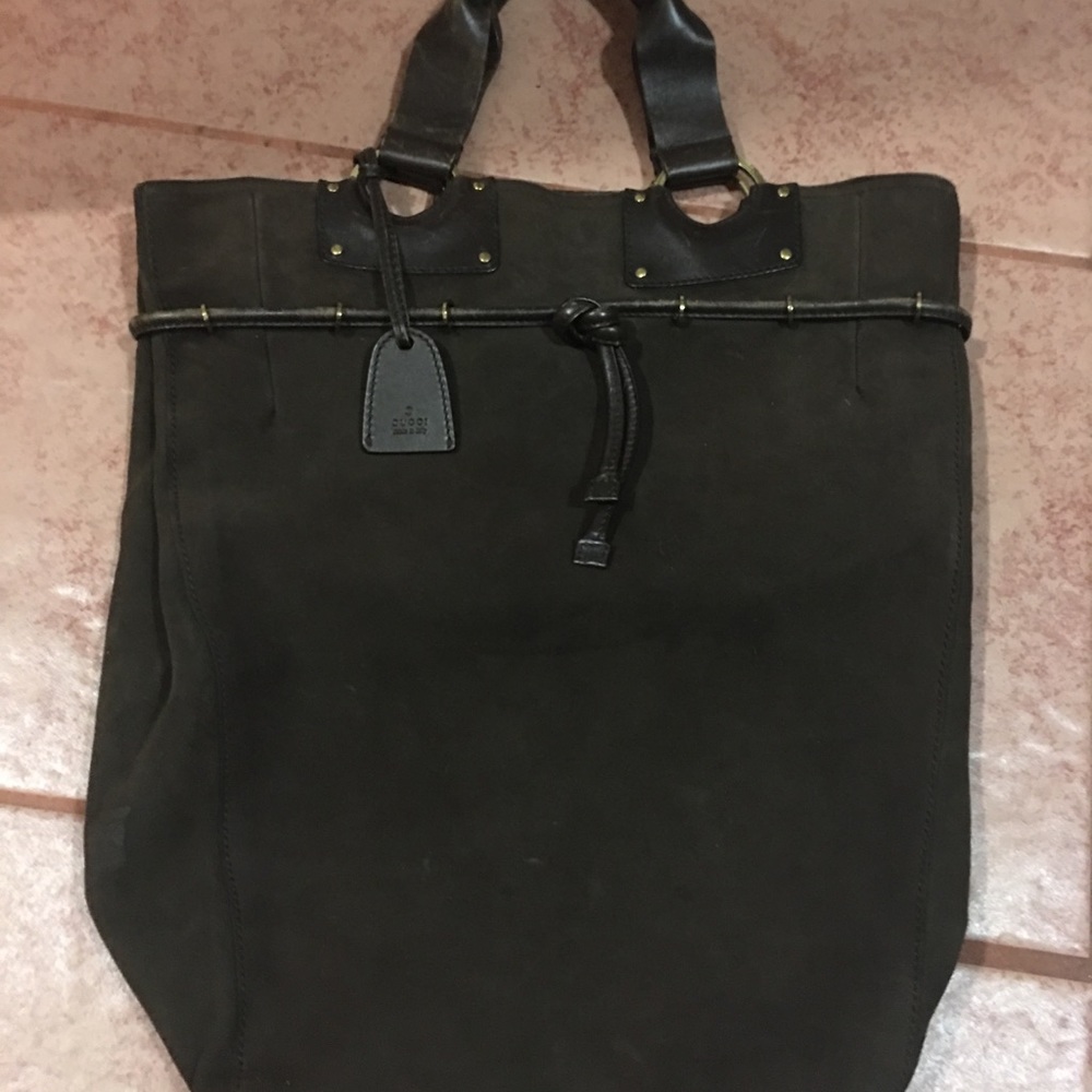AUTHENTIC GUCCI HANDBAG